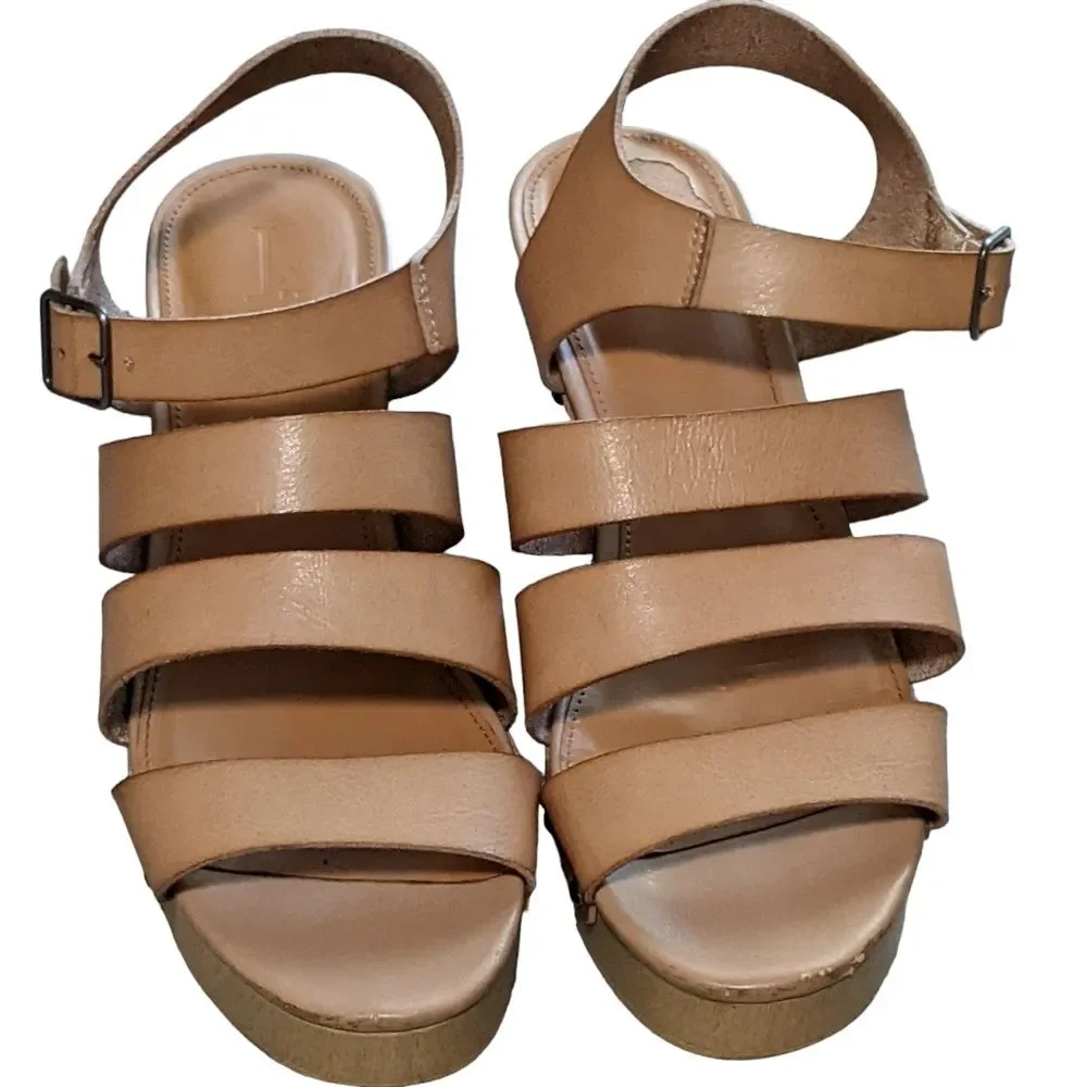 J by J. Crew strappy platform studded fisherman clog sandals 10M